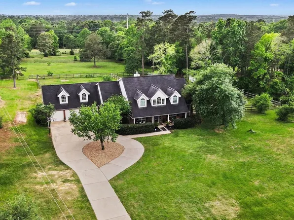 114 Leah Dr, Montgomery, TX 77316