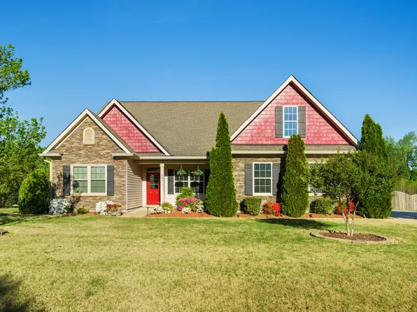 701 Spruce Meadows Ln, Willow Spring, NC 27592