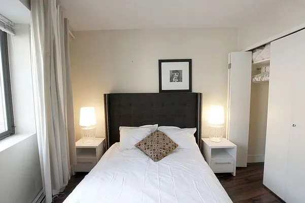 Rented by ER (DO NOT USE) | media 7