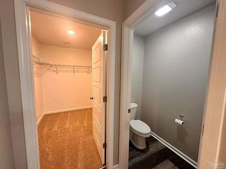 2348 Kirkwood Dr — Photo 8