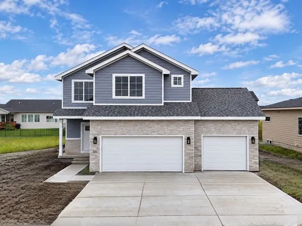 100 NW Crabtree Ln, Waukee, IA 50263