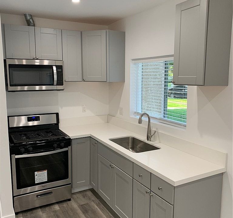 1st image of 9957 Gothic Ave