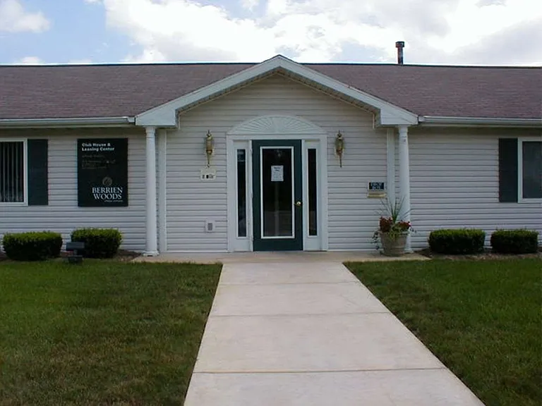Berrien Woods — Photo 17