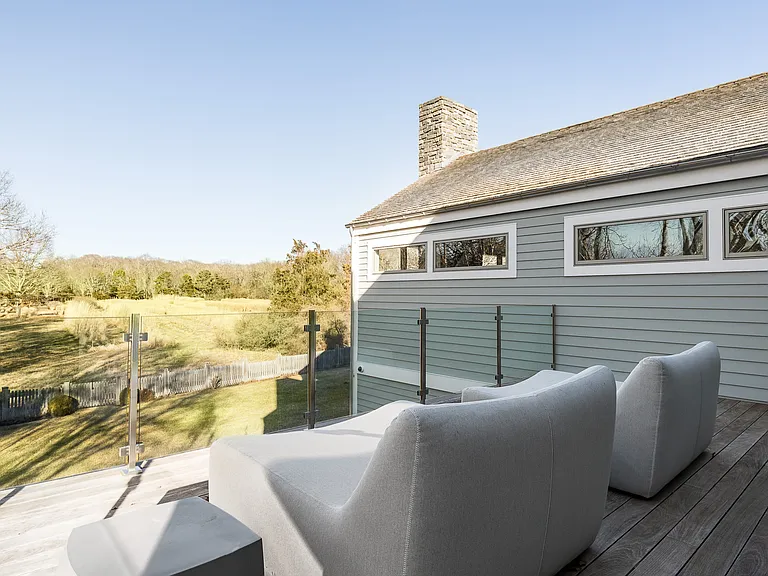 9 Roberts Ln — Photo 17