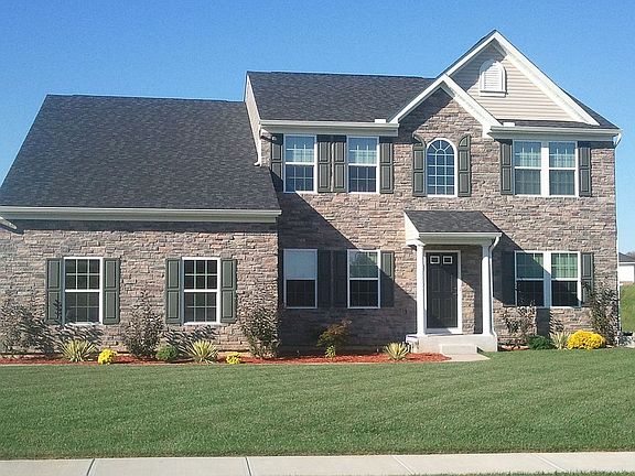 2nd image of 10214 Limerick Cir