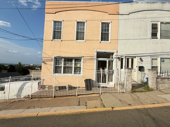 1410 37th St, North Bergen, NJ 07047