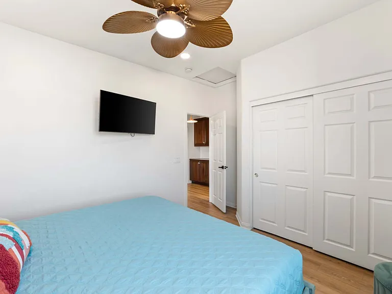 84216 Canzone Dr — Photo 40