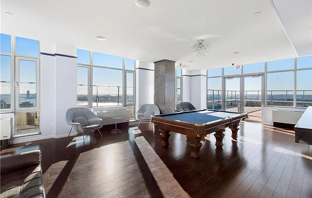 Rented by Nest Seekers International | media 35