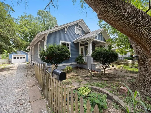808 Troy Rd, Edwardsville, IL 62025
