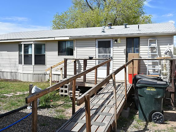 4th image of 1627 Taylor Ave
