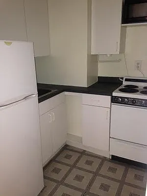 Rented by City Stop Realty | media 30