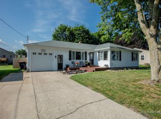 100 Morning Glory St SW, Grand Rapids, MI 49548