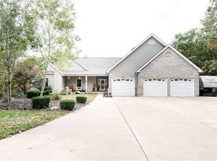 5500 Lost Trails Dr, Imperial, MO 63052