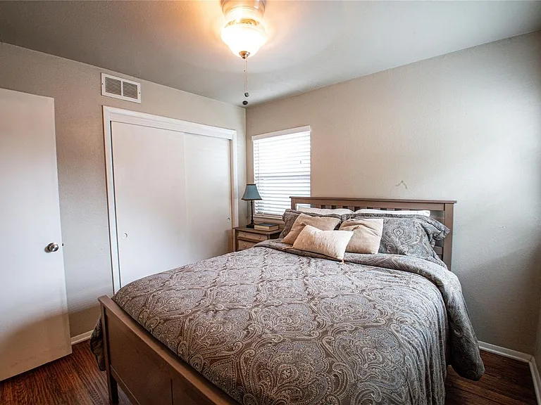 1217 Danville Dr — Photo 19