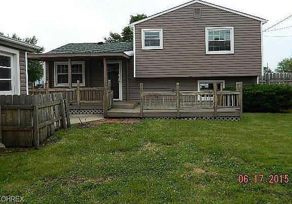 3rd image of 4705 Camden Ave