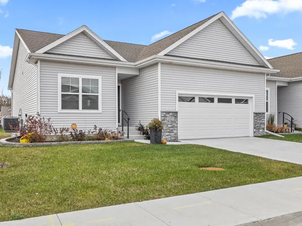 335 SE Willow Run Ln, Ankeny, IA 50021