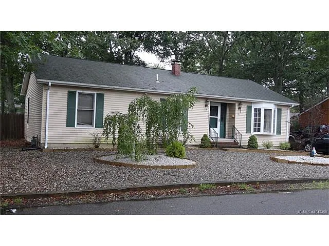 405 Alpine St photo 1