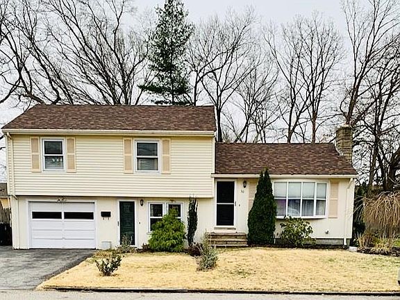 2nd image of 10 Stella Dr