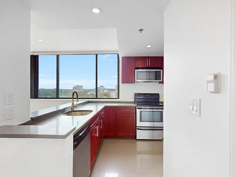 169 Monsignor Obrien Hwy #801 — Photo 2