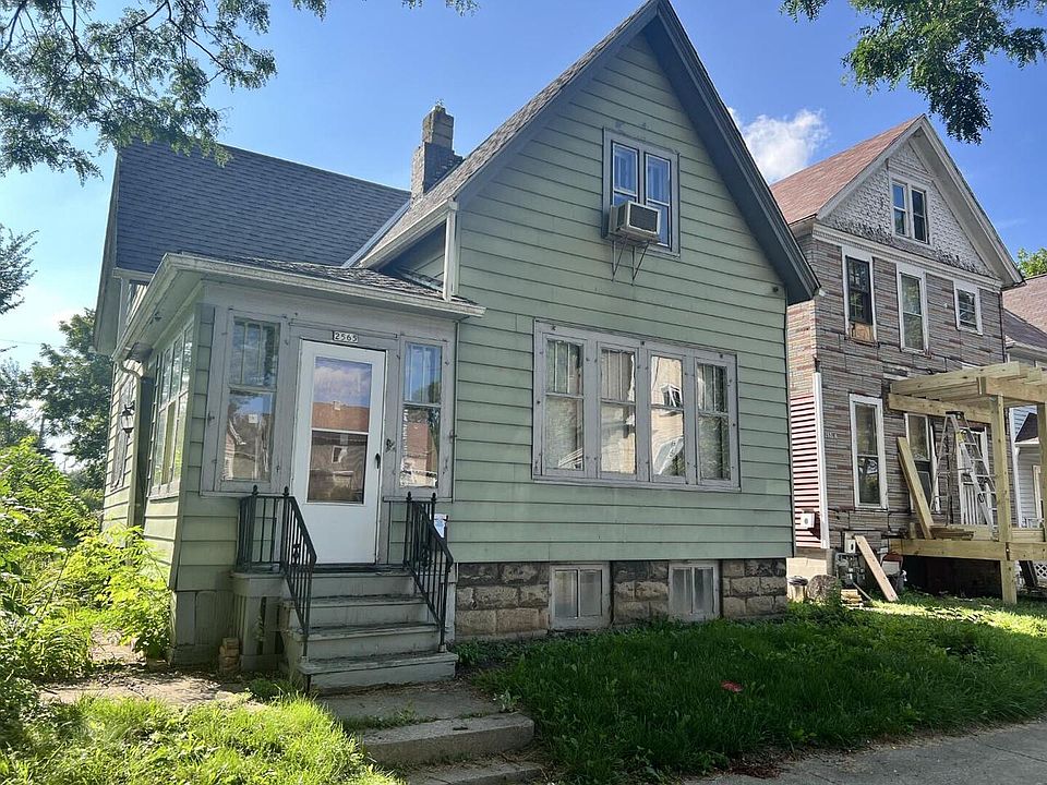 1st image of 2565 N 10th STREET