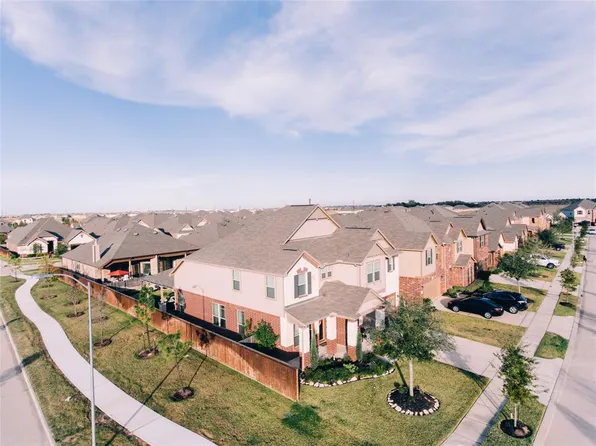 24038 Buffalo Cove Ln, Katy, TX 77493