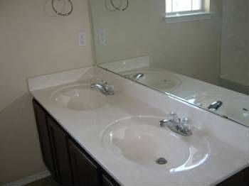 2nd image of 5524 Liberton Ln