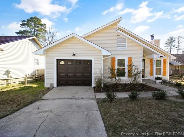 1387 Worstead Dr, Fayetteville, NC 28314
