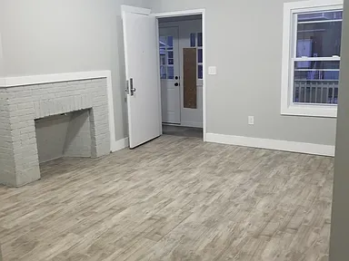 187-189 Vermont Ave #189 — photo 9 of 10