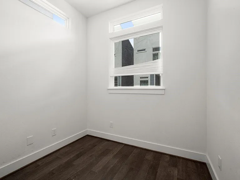 4706 Independence Heights Ln — Photo 13