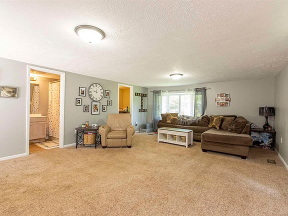 4th image of 29489 Santa Cruz Dr