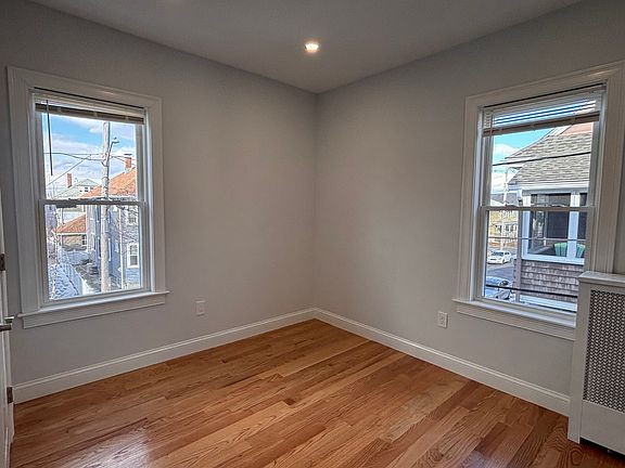 3rd image of 23 Bradford Ave #1