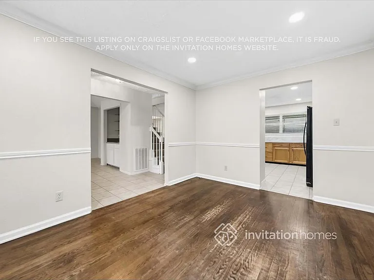 10514 Wayward Wind Ln — Photo 7