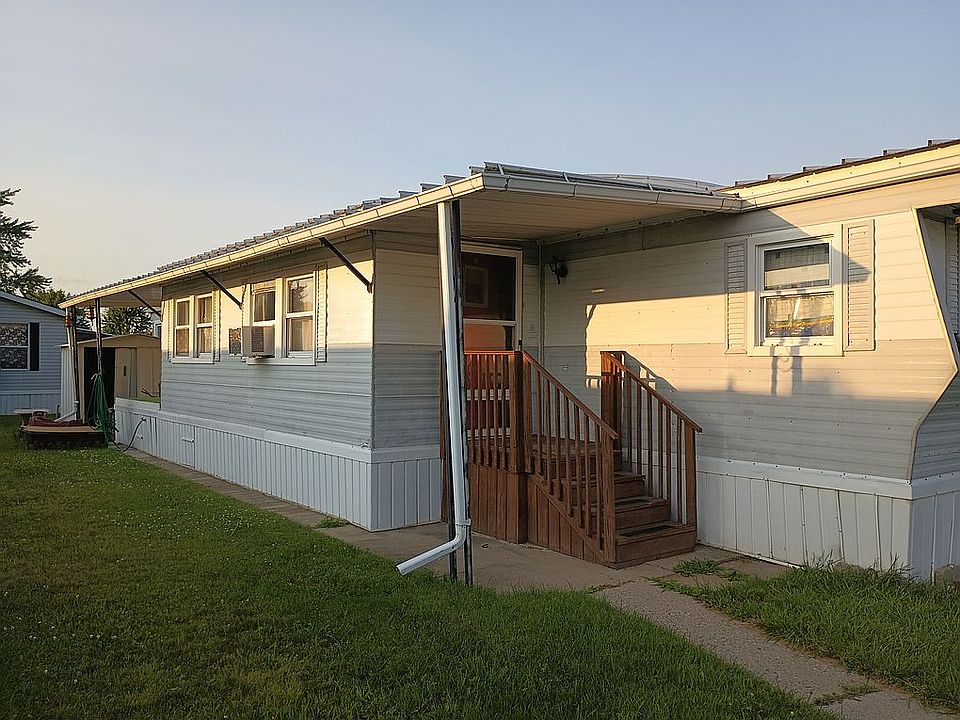 1st image of 23742 Valley Dr
