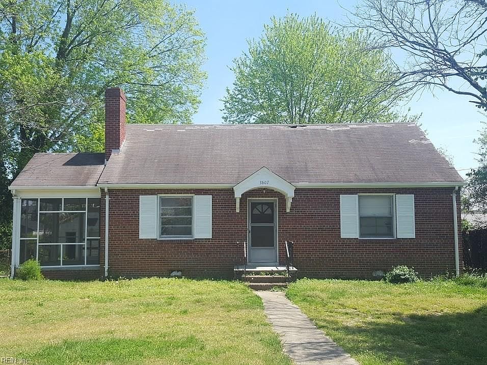 1st image of 3607 Thompson St