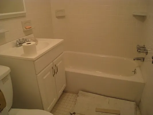 Rented by Frank Valvo Real Estate | media 19