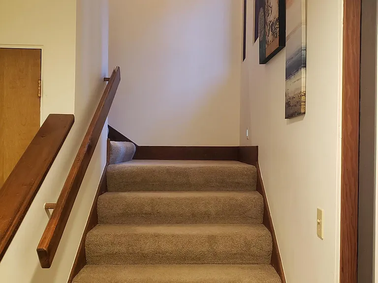 4808 E Mercer Way — Photo 9