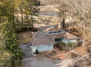 232 Lakeview Dr, Sanford, NC 27332