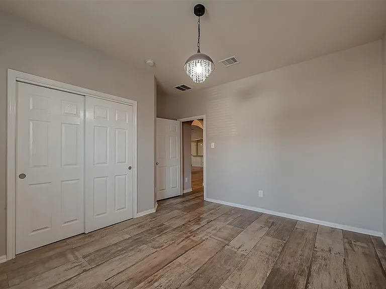 8306 Hampton Bay Dr — Photo 8
