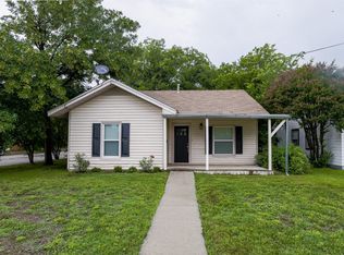 1315 Avenue J, Brownwood, TX 76801