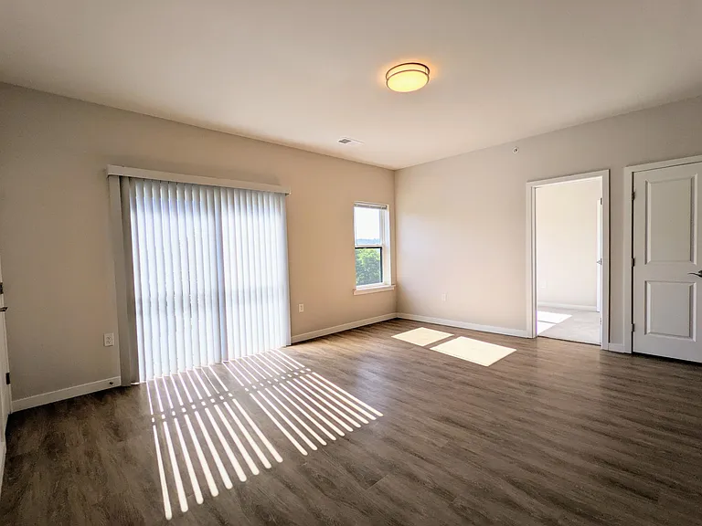 Riverview Terrace — Photo 7