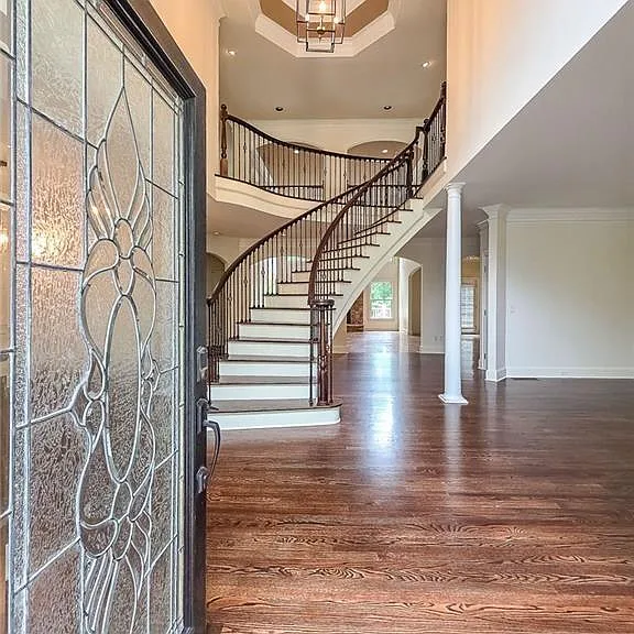 2502 Oak Hill Overlook — Photo 4