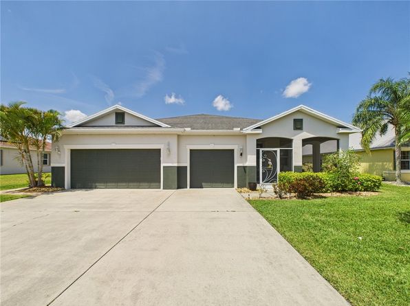 259 Barbossa Dr, Sebastian, FL 32958