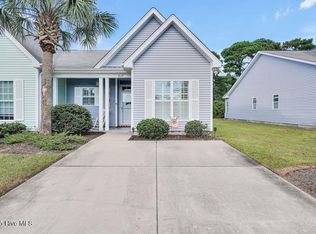 617 Saint Vincent Dr, Wilmington, NC 28412