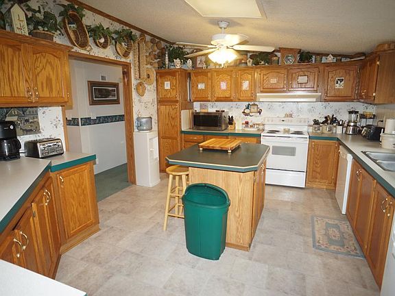 3rd image of 2578 N Milan Versailles Pike