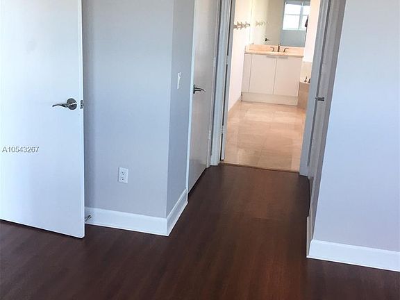 3rd image of 15051 Royal Oaks Ln APT 1601