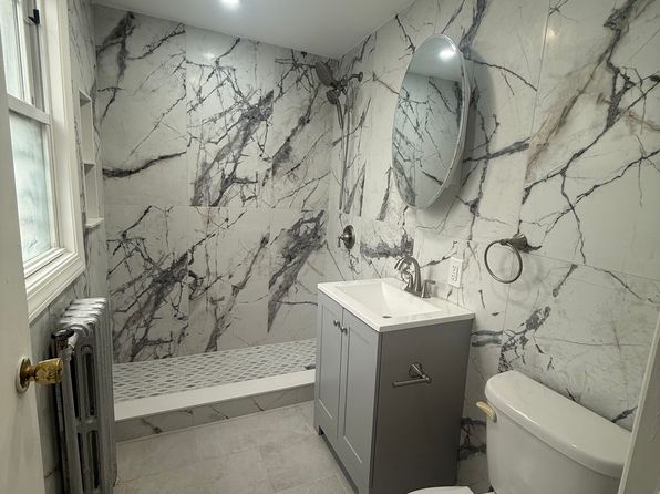 515 S 9th Ave FLOOR 2