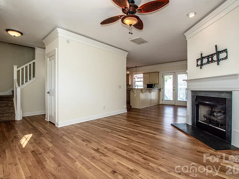 8147 Townley Rd — Photo 6