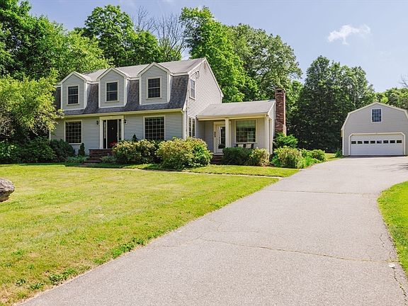 5th image of 23 Poquanticut Ave