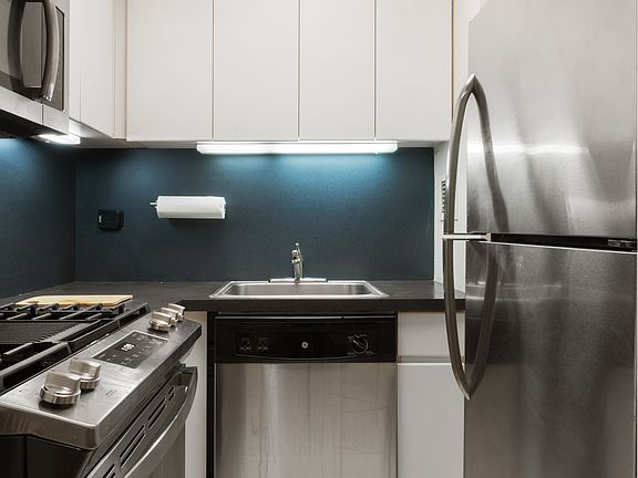5th image of 130 W 79th St APT 7E