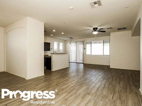 4th image of 22265 N 102nd Ln